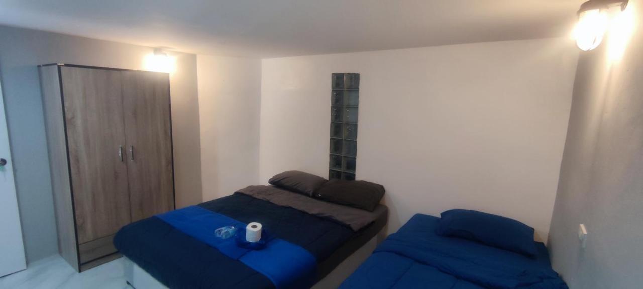 Medileaf Hostel Hatrin Kültér fotó